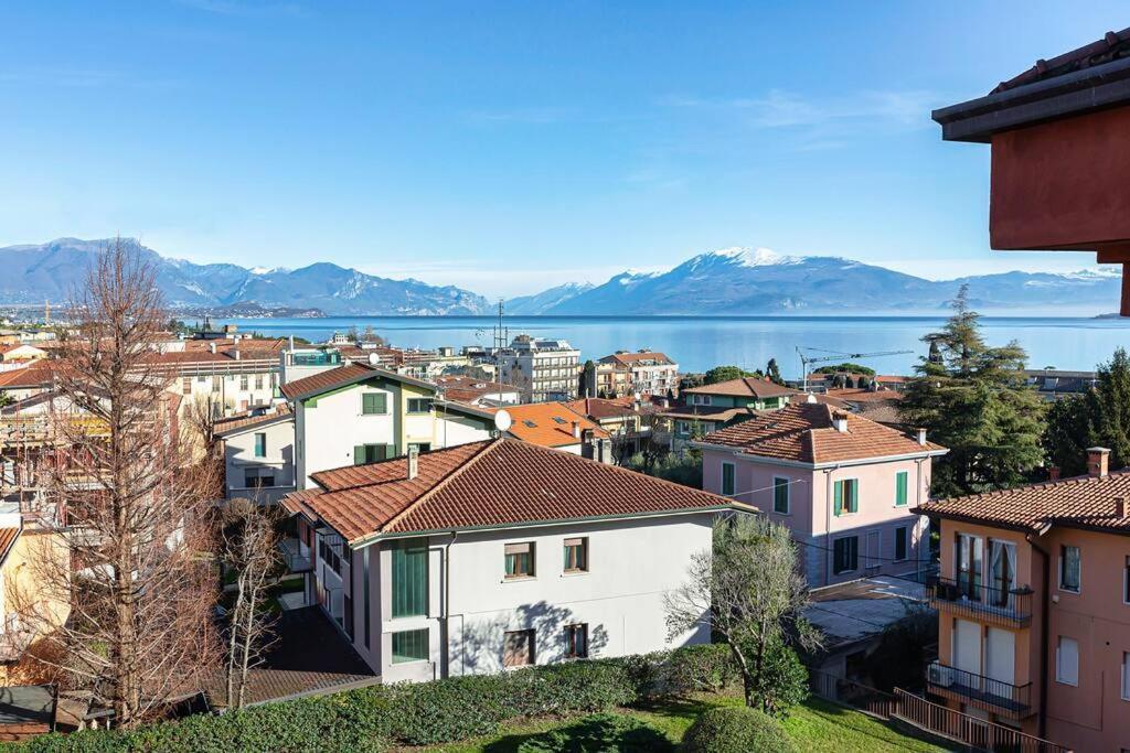 Garda Lake View Apartment Desenzano del Garda Exterior foto